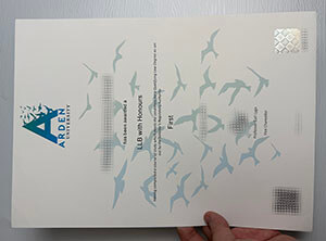 Obtain a Arden University diploma online